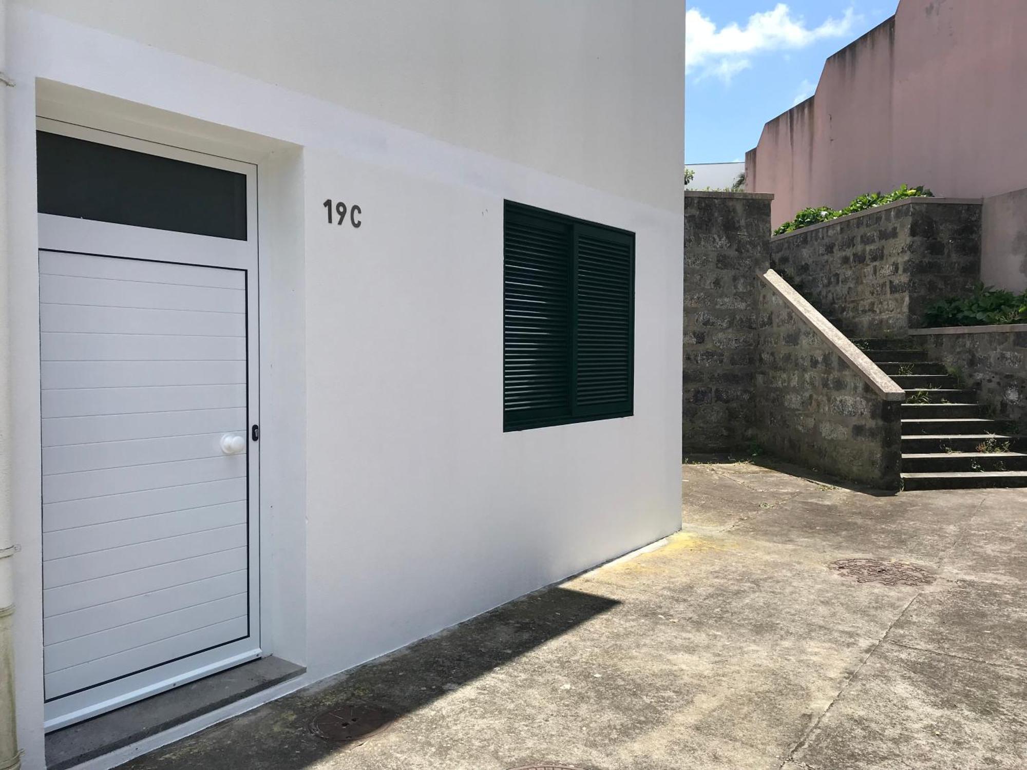 Ninho Do Monte Apartment Ponta Delgada  Exterior photo